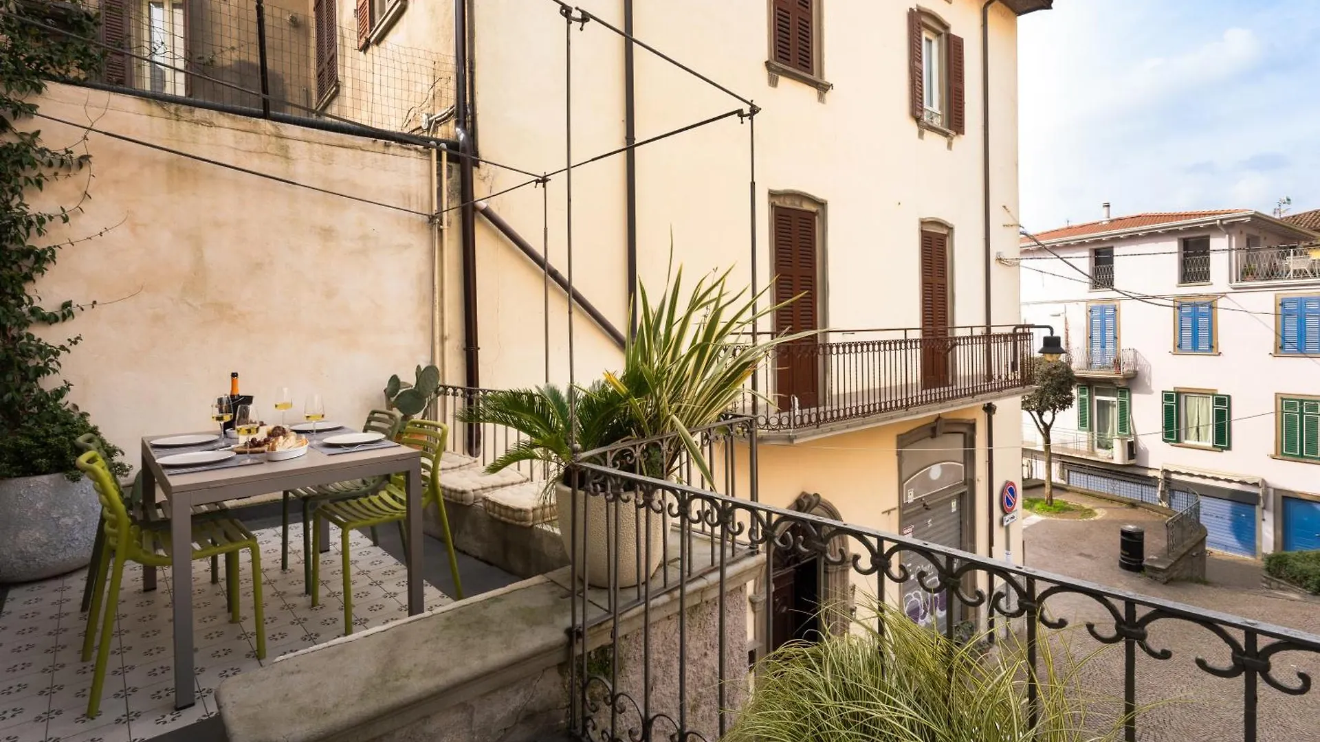La Casa Sulla Terrazza Apartment Sarnico Italy